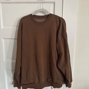 Brandy Melville Crewneck